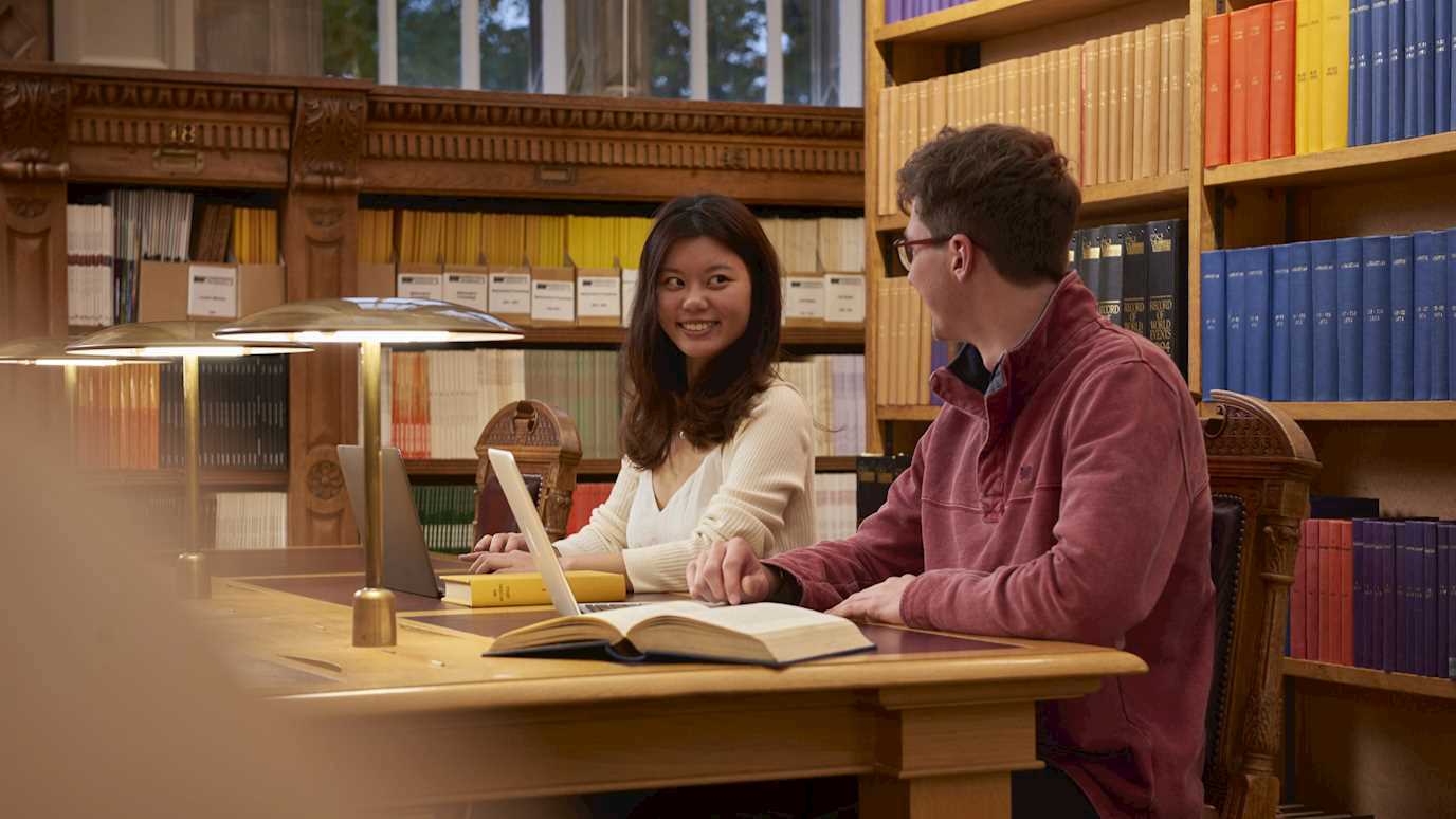 Pre-sessional English language programmes.jpg