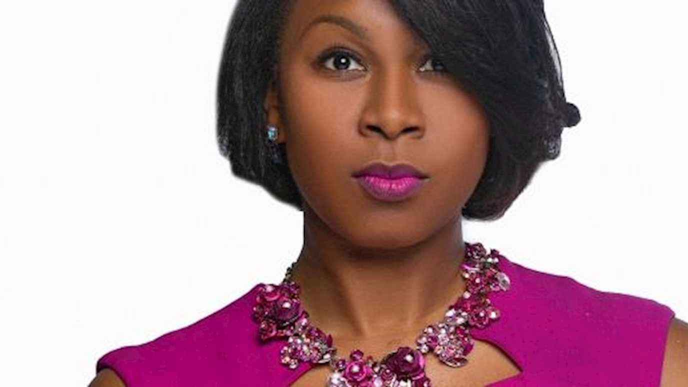 2019 Dr. Alisha Lola Jones Headshot.jpg
